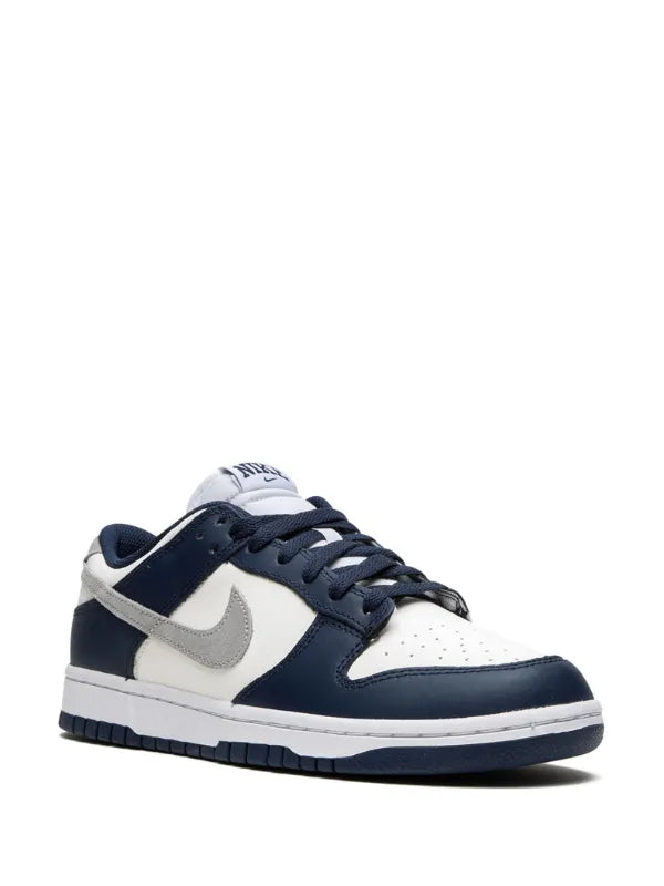 Nike Dunk Low "Midnight Navy/Lt Smoke Grey"