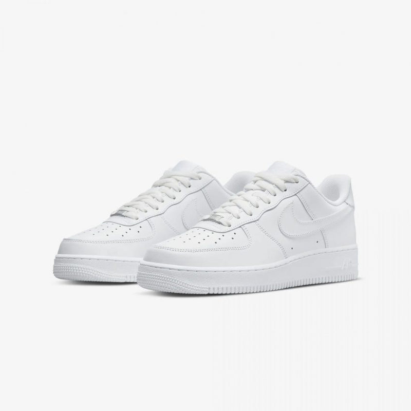 Nike Air Force 1 Triple White