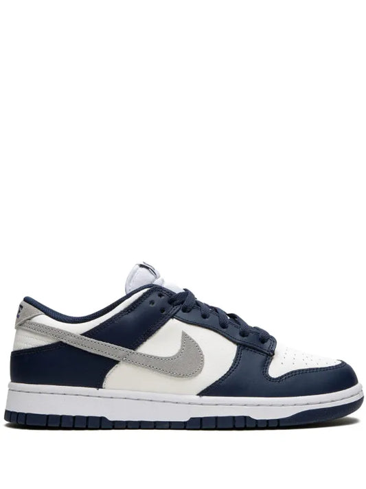 Nike Dunk Low "Midnight Navy/Lt Smoke Grey"